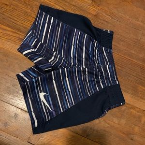 Size 2T boys Nike shorts